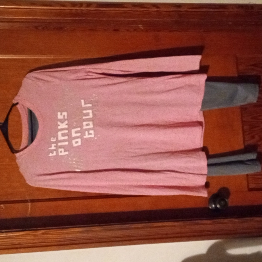 Vs pink both pieces! Bundle & Save